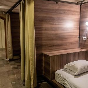 Single Bed 4-Bed Dormitory Room
